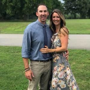 Meet your Posher, Cara